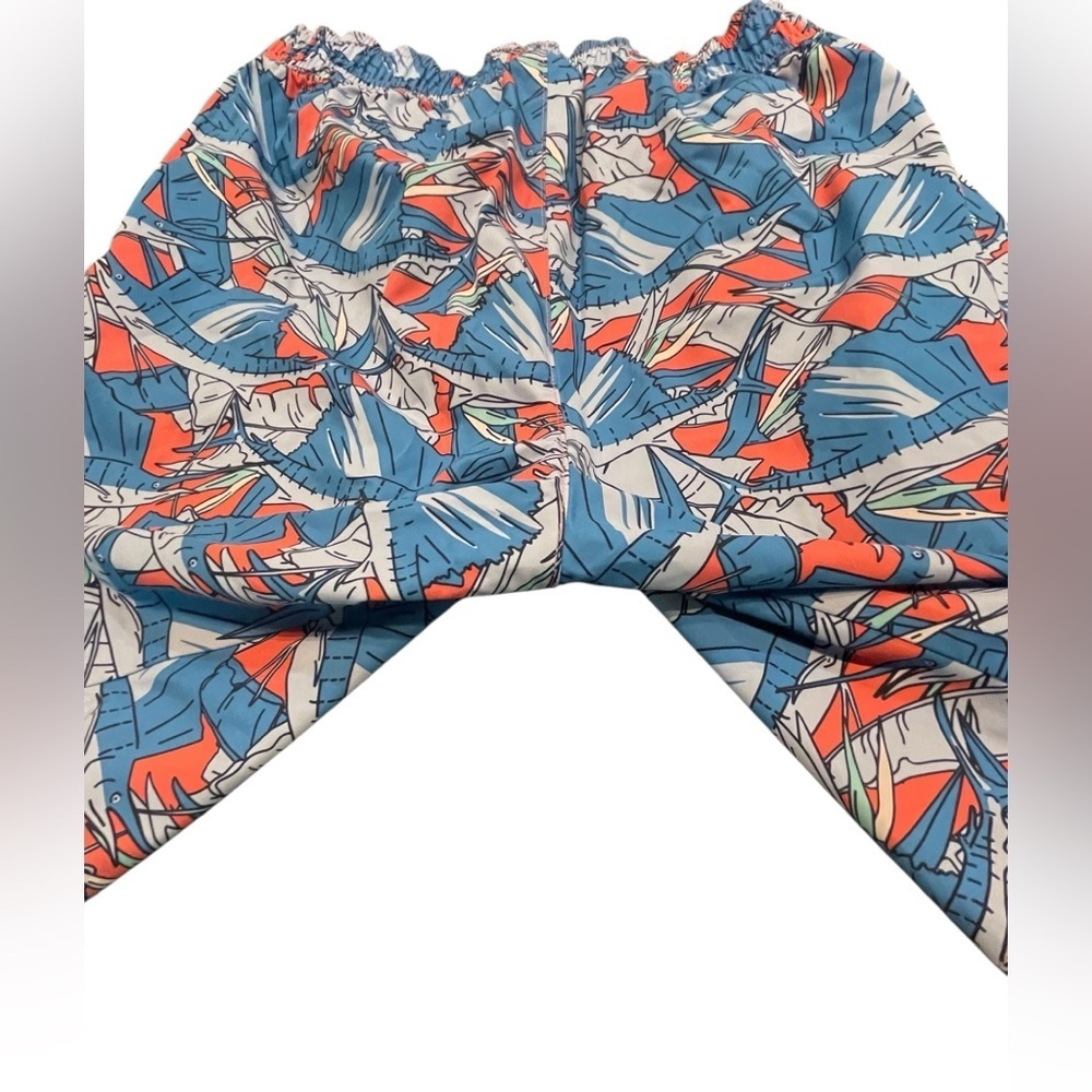 🩵🧡Vineyard Vines Blue and Orange Leaf Print Swim Board Shorts. Size 32. Like new - Picture 2 of 8